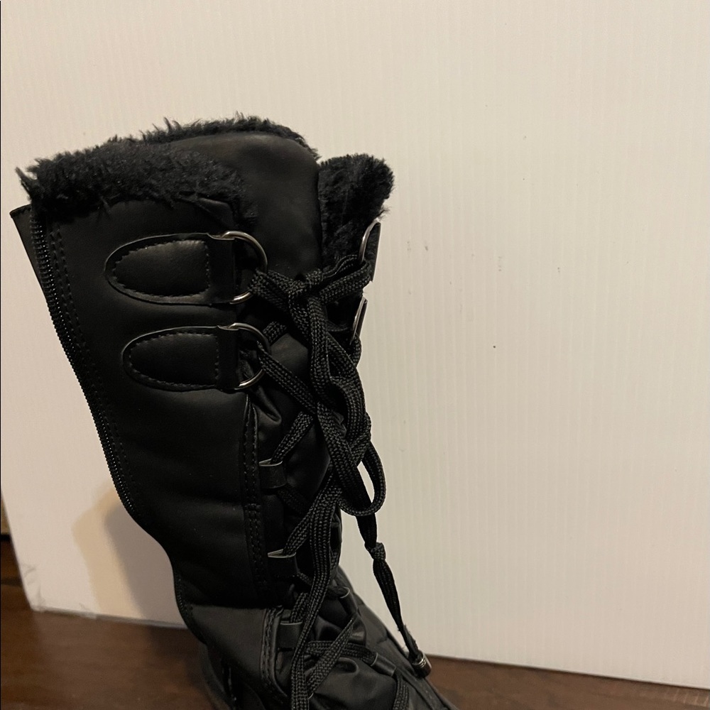 Totes boots - Picture 5 of 6